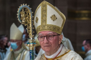 Cardinal Parolin visits Ukraine