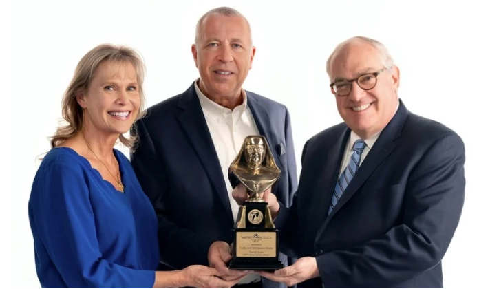 FOCUS co-founders Curtis and Michaelann Martin receive 2024 Mother Angelica Award